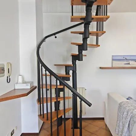 Two Steps From Garda